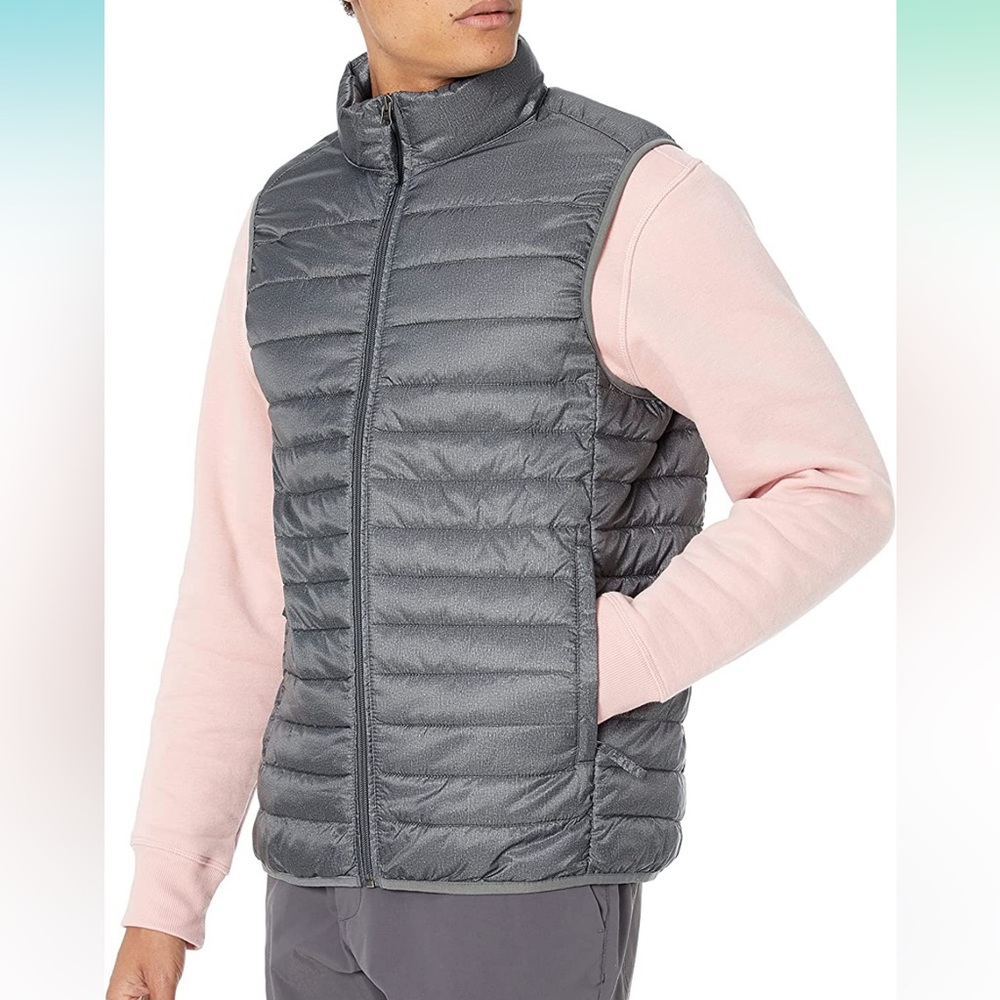 Amazon Essentials NWT  Lightweight Puffer Vest Carrying Bag with Drawstring XXL